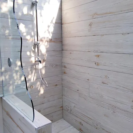 Villa Meadow Elevtheraí