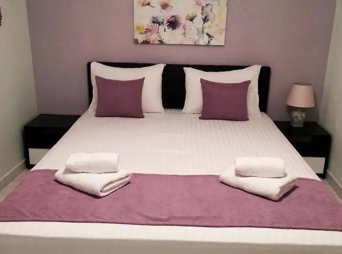 Meadow * Elevtheraí